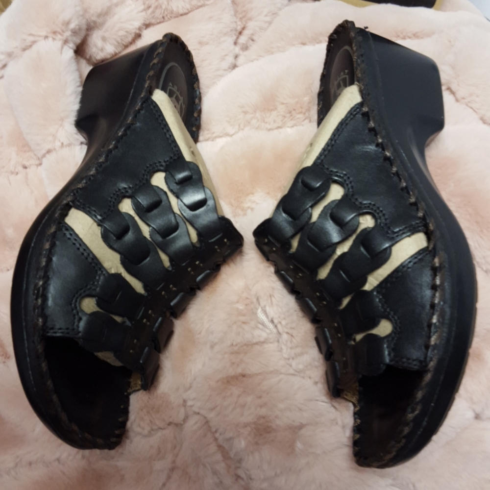 NIB womens Ariat black open toe shoes size 5.5 - Picture 5 of 10